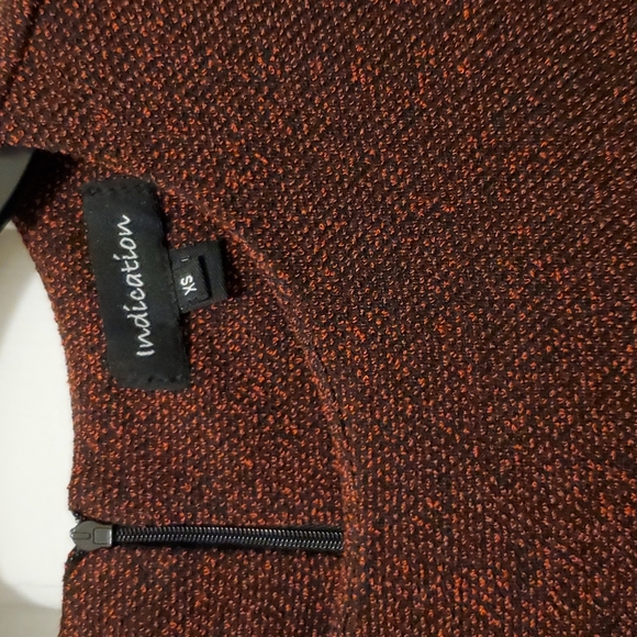 Elegant Black and Red Fit and Flare dress - Picture 6 of 7